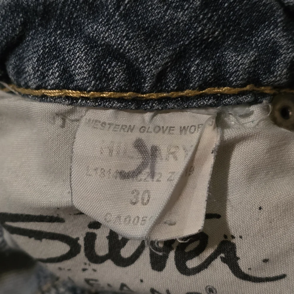 Silver Hillary Bermuda Denim Jean Shorts Fashion Distressing And Holes Low Rise